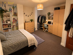 Photo 9- click for photo gallery